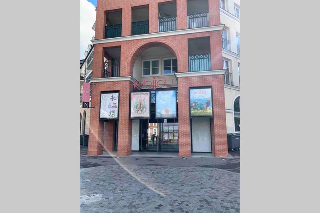 La Belle Etoile Apartment Noisy-le-Grand Exterior foto